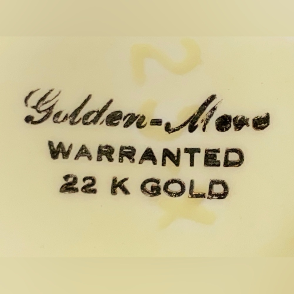 2 Ceramic Vases Between8-10”Used Condition w/24kt Art/Chokin-Beautiful/Different - Picture 3 of 16